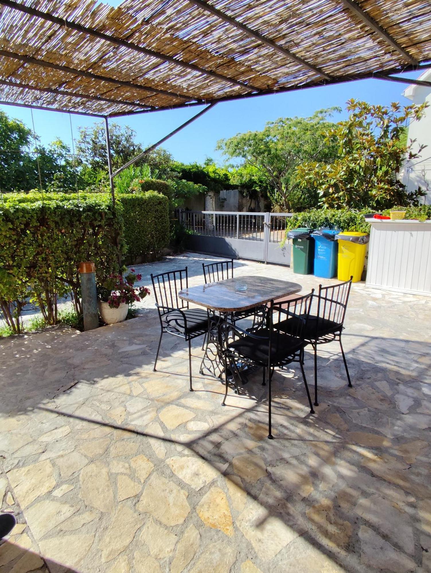 Apartment Wisteria Rogoznica  Ngoại thất bức ảnh